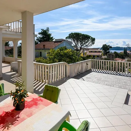 Suhor Apartament Orebić